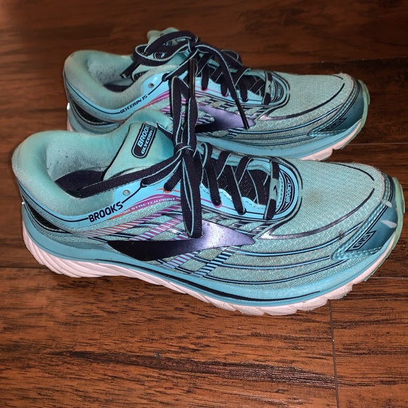 Brooks Shoes - Womens brooks running shoes